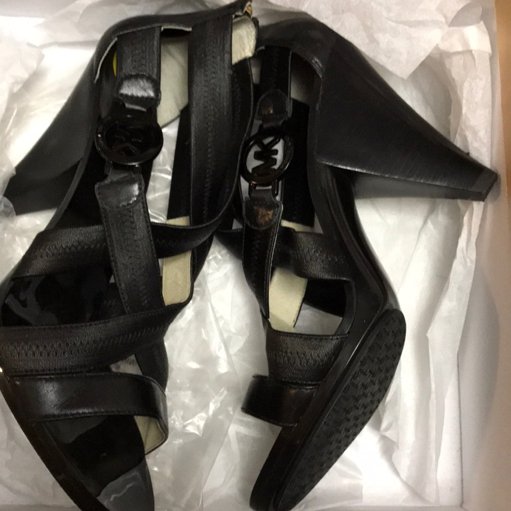 Michael Kors Brand New Sandals